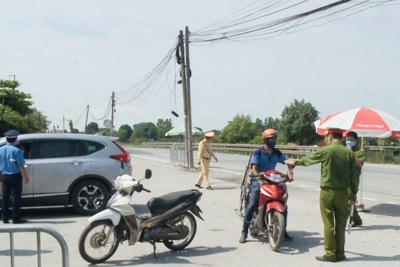 Huyện Thanh Trì: Xử phạt hơn 1.800 trường hợp vi phạm về giãn cách xã hội