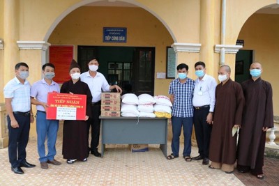 Học viện Phật giáo Việt Nam hỗ trợ lực lượng chống dịch Covid-19 tại huyện Sóc Sơn