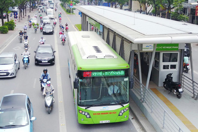 Cần ưu tiên nhiều hơn cho xe buýt BRT
