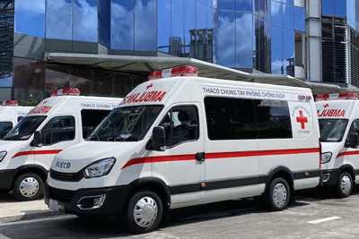 THACO tặng TP Hồ Chí Minh 30 xe cứu thương, 25 xe tiêm vaccine cơ động và 500.000 bộ kit test nhanh SARS-CoV-2