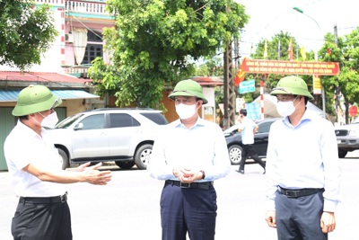 Chủ tịch HĐND TP Nguyễn Ngọc Tuấn: Thực hiện nghiêm ngặt việc giãn cách, giữ vững “vùng xanh” Phúc Thọ