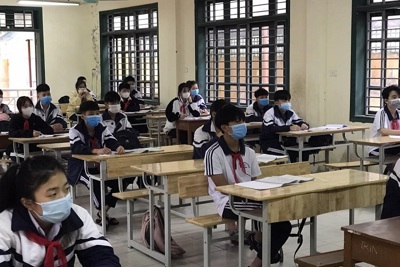 Quốc Oai: Thực hiện nghiêm quy định phòng dịch ngày đầu đón học sinh quay trở lại trường