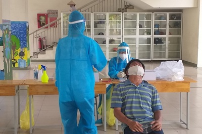 TP Hồ Chí Minh: 78,9% người dân trên 18 tuổi đã tiêm vaccine Covid-19 mũi 1