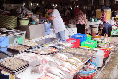 Biến động thị trường: Thủy hải sản giảm giá sau nới lỏng giãn cách xã hội