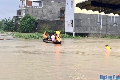 Miền Trung hứng chịu thêm 2 đợt mưa lớn, hàng trăm hồ chứa nguy cơ bị tràn