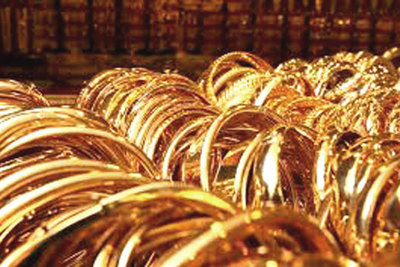 Giá vàng hôm nay (16/11): SJC tiếp tục tăng mạnh áp sát mốc 61 triệu đồng/lượng