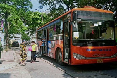 Hà Nội: Doanh nghiệp vận tải hành khách công cộng phấn khởi khi được thành phố “tiếp oxy”