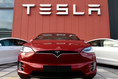 Giá trị Tesla vượt mốc 1.000 tỷ USD