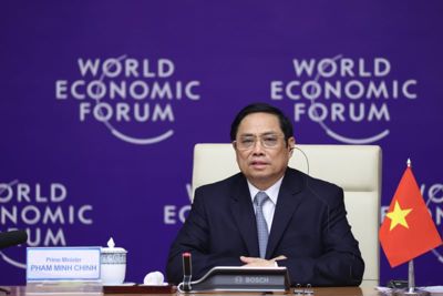 Chủ tịch WEF: “Việt Nam tiếp tục vững bước trên con đường trở thành đầu tàu kinh tế của khu vực”