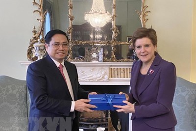 Thủ tướng Phạm Minh Chính gặp Thủ hiến Scotland Nicola Sturgeon
