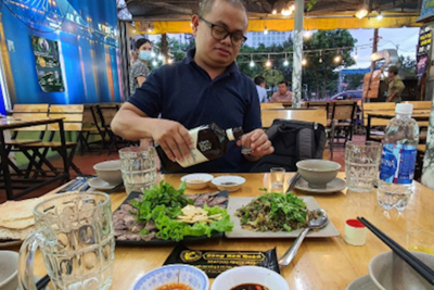 TP Hồ Chí Minh: Cho phép thí điểm mở lại dịch vụ ăn uống được bán rượu bia