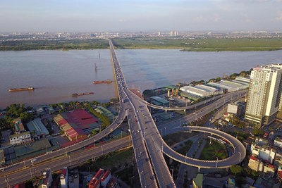 Những cây cầu nối bờ vui của Hà Nội "cổ kính" với "Quận Ocean"
