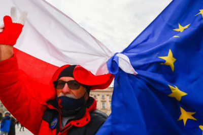 Mối quan hệ EU - Ba Lan: Thành viên tuyên chiến liên minh