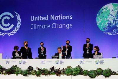 COP26 thông qua thỏa thuận "cứu" trái đất khỏi thảm họa khí hậu