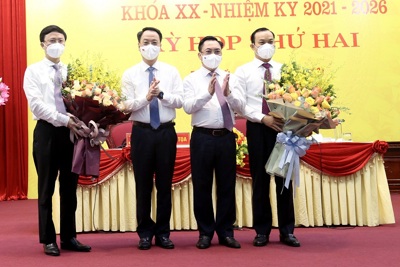 Ông Nguyễn Minh Hồng được bầu giữ chức Chủ tịch HĐND huyện Thạch Thất