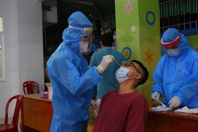 TP Hồ Chí Minh test nhanh hơn 600.000 mẫu, 19.400 mẫu dương tính SARS-CoV-2