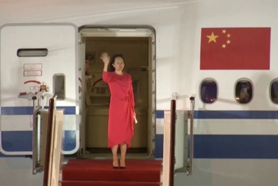 Trung Quốc đón giám đốc Mạnh Vãn Chu trở về, 2 công dân Canada được Bắc Kinh thả tự do