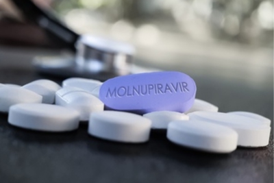 Thuốc Molnupiravir liệu có thể thay đổi cục diện cuộc chiến với Covid-19?