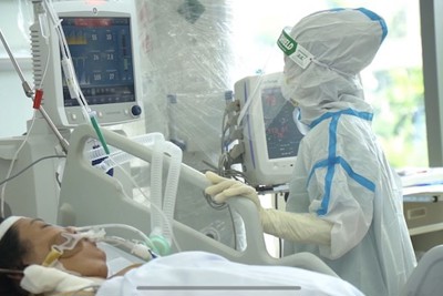 TP Hồ Chí Minh: Đặt mua thêm 100 tấn oxy lỏng phục vụ điều trị bệnh nhân Covid-19
