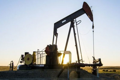Giá dầu ghi nhận quý tăng mạnh nhất trong 13 năm