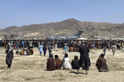 Taliban tuyên bố ân xá, Afghanistan chưa hết lo