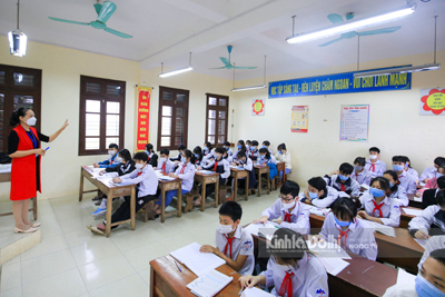 Bí thư Thành ủy Hà Nội Đinh Tiến Dũng:  Hà Nội sẽ đưa học sinh trở lại trường sớm nhất, an toàn nhất