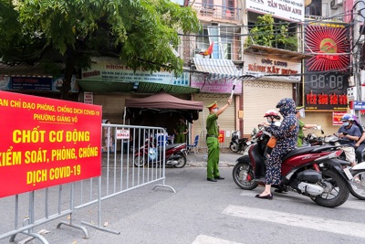 Hà Nội: Lập chốt cứng để hạn chế người và phương tiện từ Vùng 2, 3 di chuyển vào Vùng 1