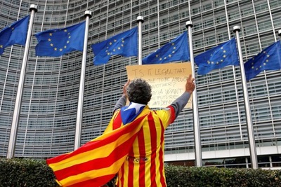 Catalonia đòi tách khỏi Tây Ban Nha:  Châu Âu cũng nín thở