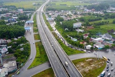 Hoàn thiện phương án trình Quốc hội Dự án xây dựng công trình đường bộ cao tốc Bắc - Nam phía Đông