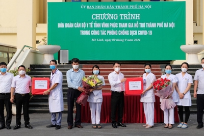Tạo điều kiện tốt nhất cho 608 y bác sĩ của tỉnh Vĩnh Phúc hỗ trợ Mê Linh chống dịch