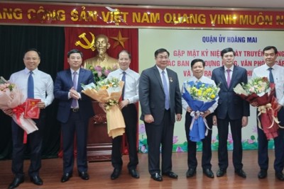 Quận Hoàng Mai: Gặp mặt kỷ niệm Ngày truyền thống các ban xây dựng Đảng và Văn phòng cấp ủy