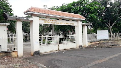 Bắt giam Giám đốc và nguyên Giám đốc Trung tâm Giáo dục thường xuyên tỉnh Bình Phước