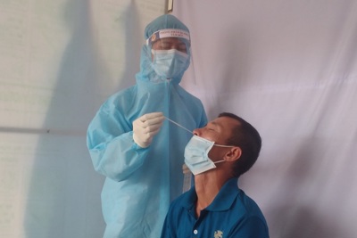 Truy tặng Huân chương Lao động cho 2 nhân viên y tế tử vong vì chống dịch Covid-19