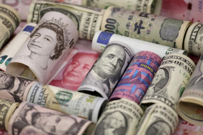 Chỉ số USD vẫn "neo" quanh đỉnh trong rổ tiền tệ quốc tế