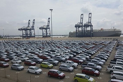 4 tháng, nhập khẩu hơn 49.000 ô tô nguyên chiếc