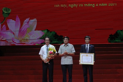 Rạng Đông đón nhận nhiều phần thưởng cao quý nhân kỷ niệm 60 năm Ngày thành lập
