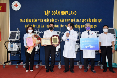 Tỉnh Bình Thuận tiếp nhận trang thiết bị y tế chuyên dụng cấp thiết hỗ trợ phòng, chống dịch Covid-19 từ tập đoàn Novaland