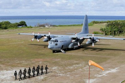 Rơi máy bay quân sự Philippines chở 92 người