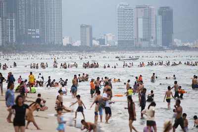 Từ 0 giờ ngày 4/5, Đà Nẵng cấm tắm biển, tụ tập quá 30 người