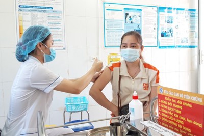 15.789 người dân huyện Phú Xuyên hoàn thành tiêm vaccine phòng Covid-19 đợt 5