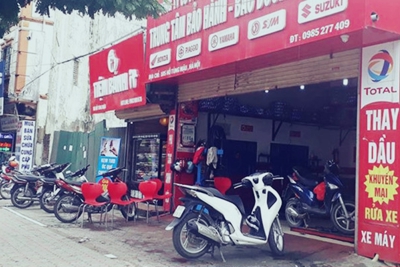 Nghi án nổ súng trong cửa hàng sửa xe máy trên đường Hồ Tùng Mậu
