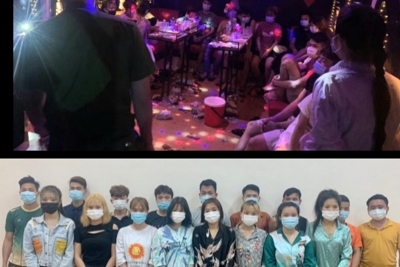Hà Nội: Phát hiện 13 đối tượng "bay lắc" bất chấp dịch trong quán karaoke ở Thạch Thất
