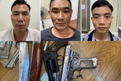 Hà Nội: Triệt phá ổ nhóm ma túy ở Hà Đông, thu giữ nhiều súng đạn