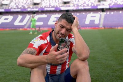 Giọt nước mắt của Luis Suárez