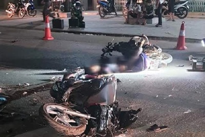Tai nạn giao thông mới nhất hôm nay 28/5: Hai xe máy đối đầu trực diện trong đêm, bốn người thương vong