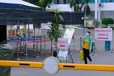 53 nhân viên Bệnh viện Bệnh nhiệt đới TP Hồ Chí Minh dương tính với SARS-CoV-2, đa phần không có triệu chứng