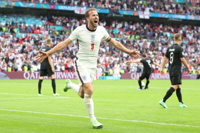 Sterling và Harry Kane toả sáng giúp Anh loại Đức ở EURO 2020