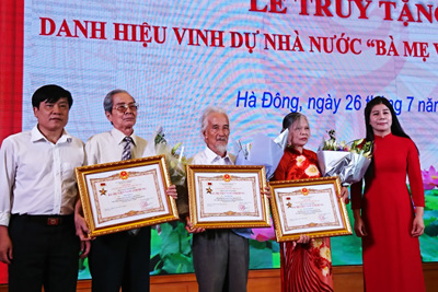 Hà Đông tổ chức truy tặng danh hiệu vinh dự Nhà nước “Bà mẹ Việt Nam anh hùng”