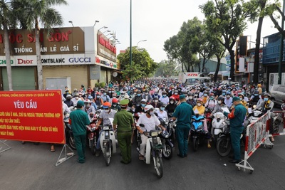 TP Hồ Chí Minh: Sẽ không tái diễn tình trạng ùn ứ ở các chốt kiểm soát