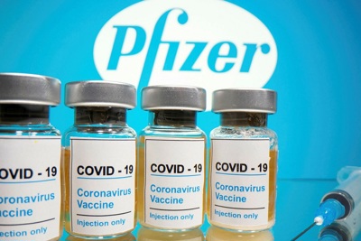 Pfizer, Moderna tăng giá vaccine Covid-19 bán cho EU